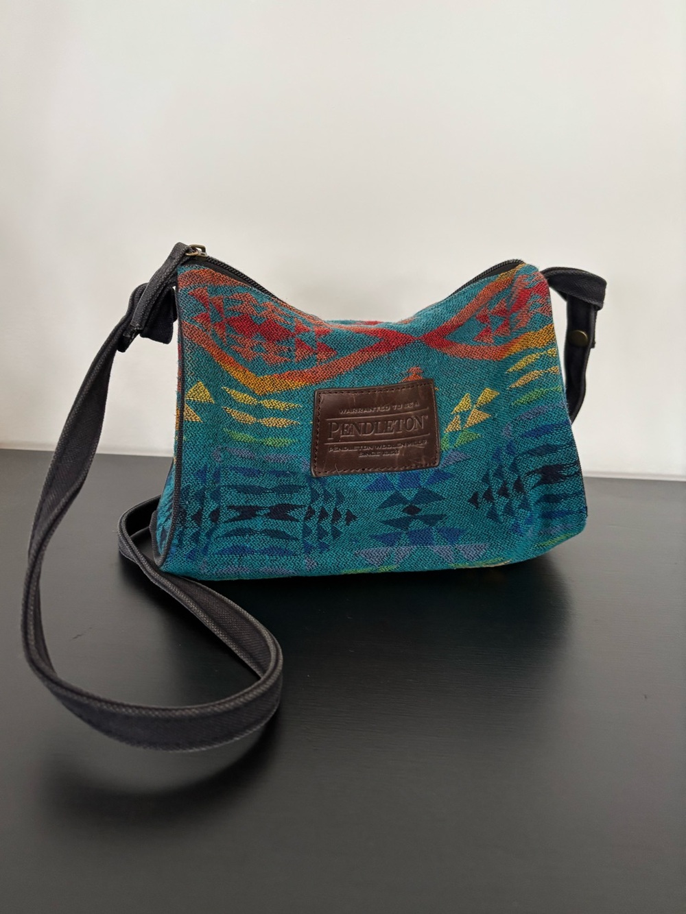 Vintage Pendleton Wool Western Diamond Desert Navajo Native American Travel Bag